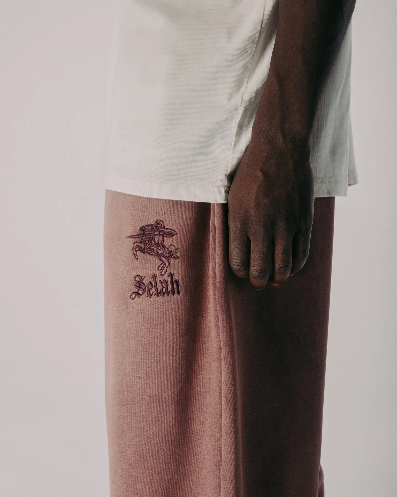 "CRUSADER" BAGGY SWEATPANTS - Image 3
