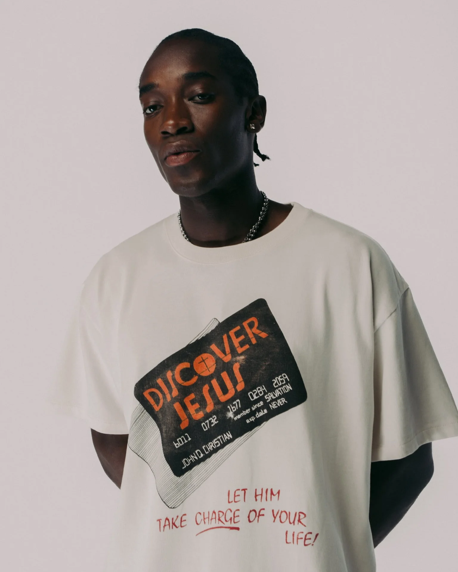 "DISCOVER JESUS" TEE - Image 3