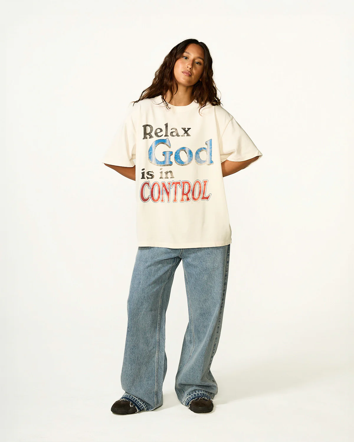 "RELAX" TEE - Image 2